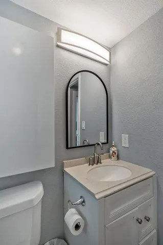 $239,000 | 519 Taylor Street, Arlington, TX 76011