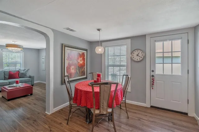 $239,000 | 519 Taylor Street, Arlington, TX 76011