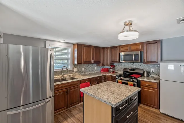 $239,000 | 519 Taylor Street, Arlington, TX 76011