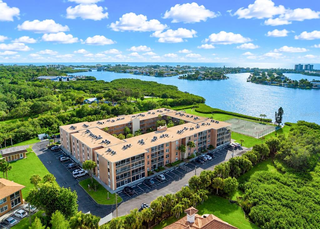 12760 Indian Rocks Road, Unit 570 Largo, FL 33774 - Photo 47 of 90