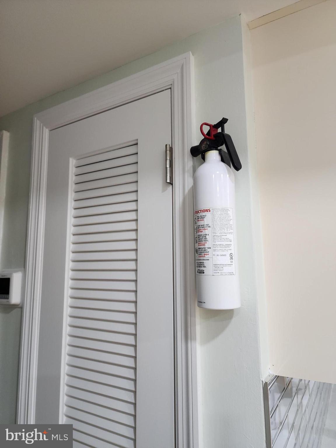 8303 Ridgeway Street Philadelphia, PA 19111 - Photo 22 of 24 a bathroom with a shower