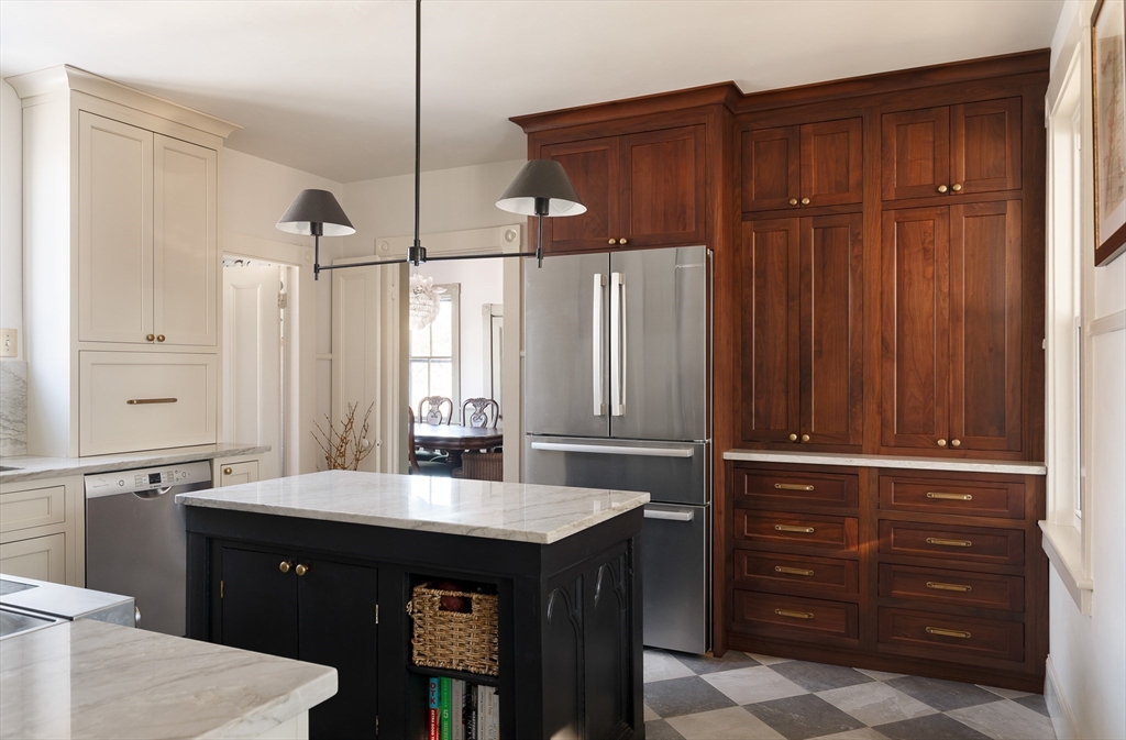 1458 Concord Street Framingham, MA 01701 - Photo 2 of 17