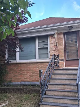 $312,000 | 3423 North Osceola Avenue, Chicago, IL 60634