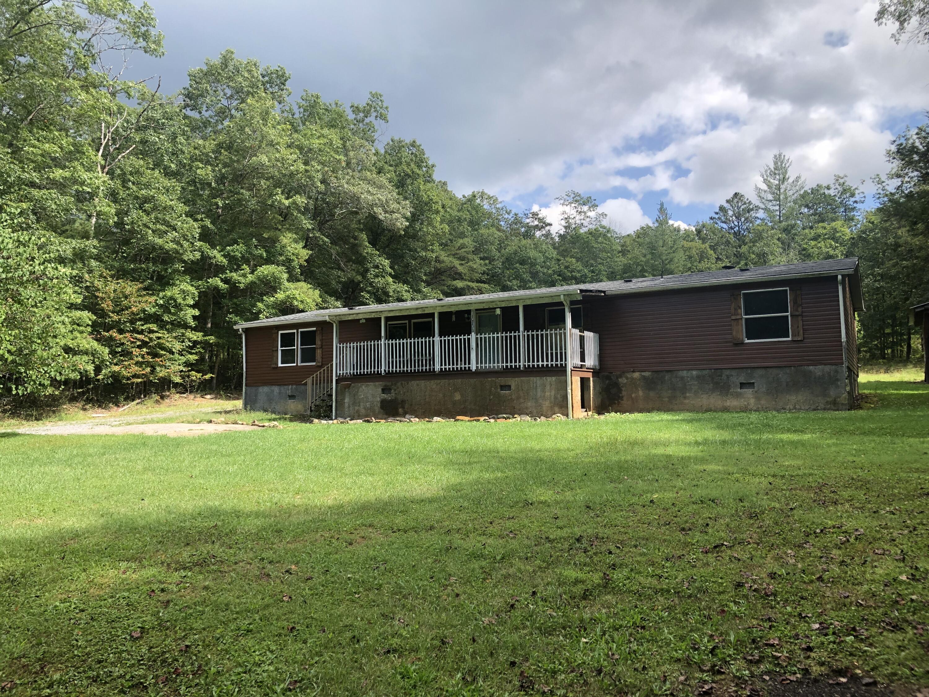 207 Boone Road Covington, VA 24426 - Photo 1 of 18 Front View