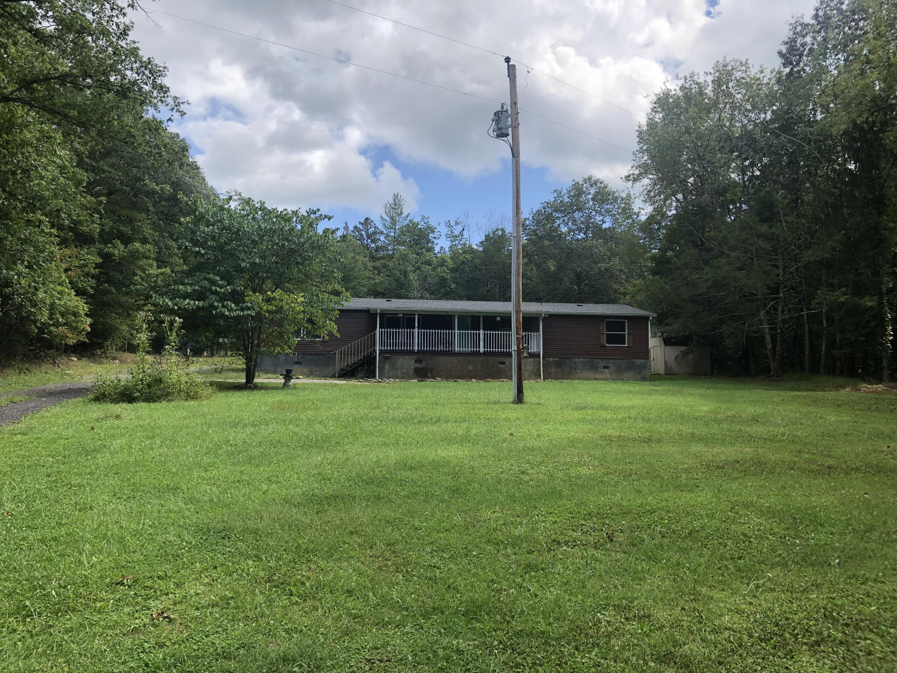 207 Boone Road Covington, VA 24426 - Photo 2 of 18 Front View