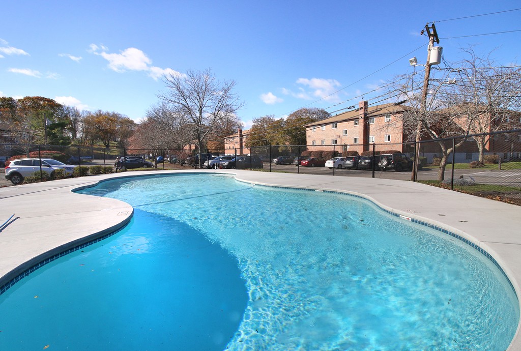 19 Westgate Road, Unit 1 Boston, MA 02467 - Photo 13 of 16