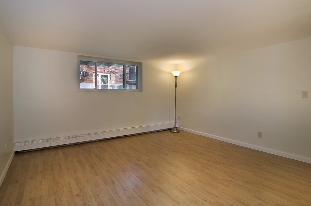 19 Westgate Road, Unit 1 Boston, MA 02467 - Photo 4 of 16