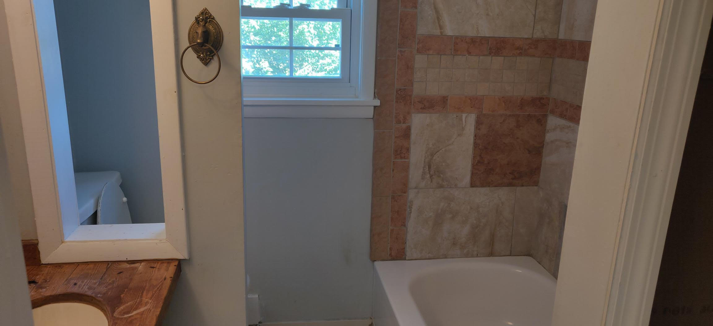 312 Allgood Road Flintstone, GA 30725 - Photo 12 of 15 Allgood upstair bath