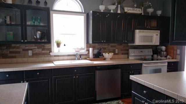 2968 Fairview Road Marion, NC 28752 - Photo 17 of 22 Gallery Image 17
