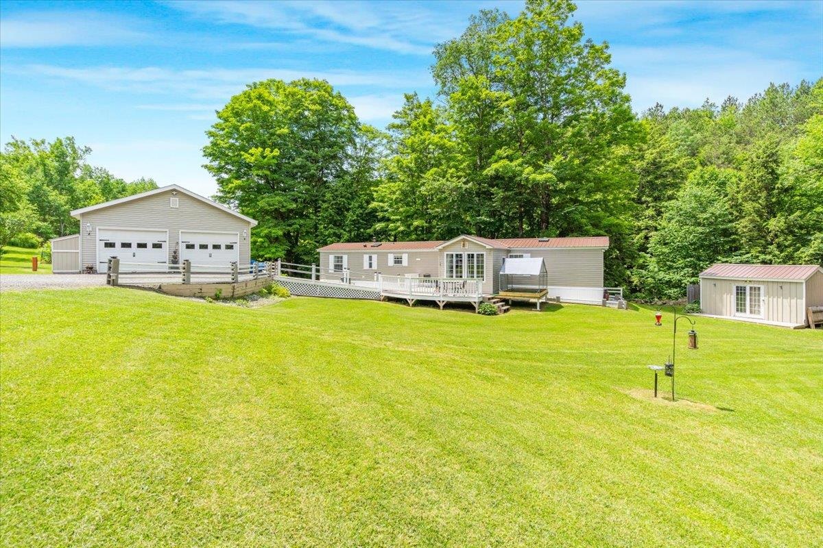 8642 Main Road Huntington, VT 05462 - Photo 36 of 48