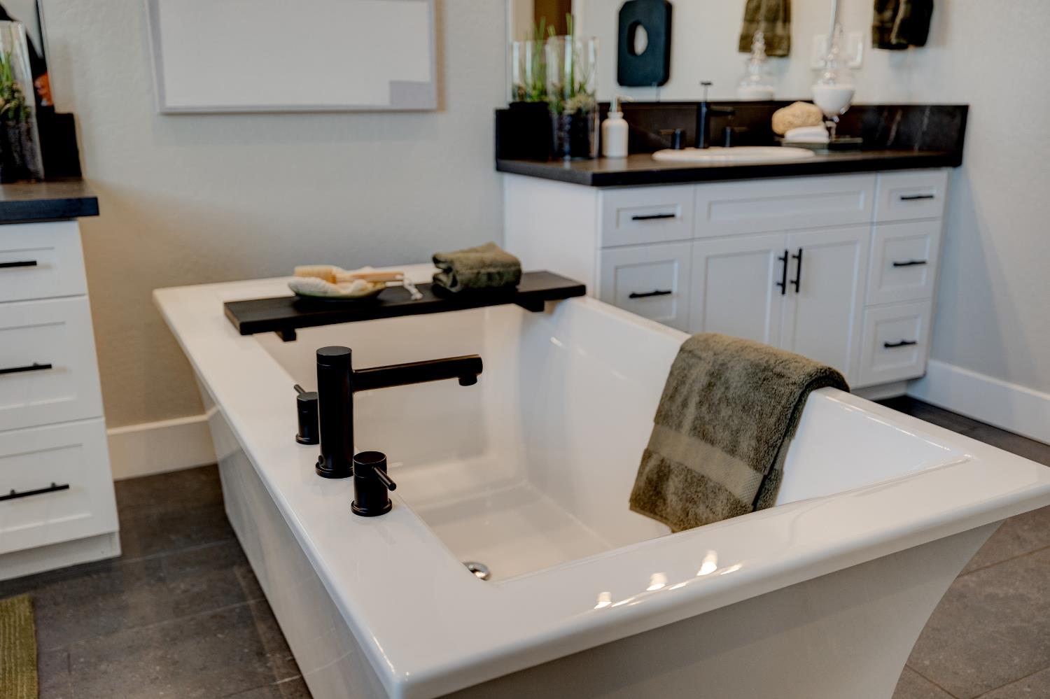 1179 Maclure Avenue Madera, CA 93636 - Photo 27 of 36 a bathroom with a sink and a mirror