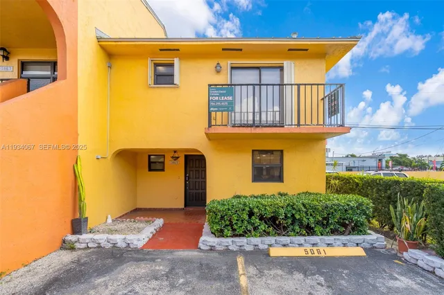 $3,100 | 5061 West 12th Lane, Hialeah, FL 33012
