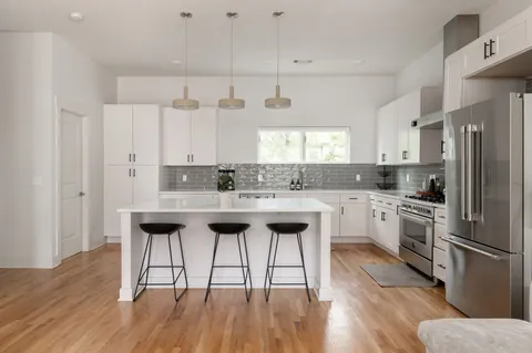 $995,500 | 701 Taylor Street, Nashville, TN 37208