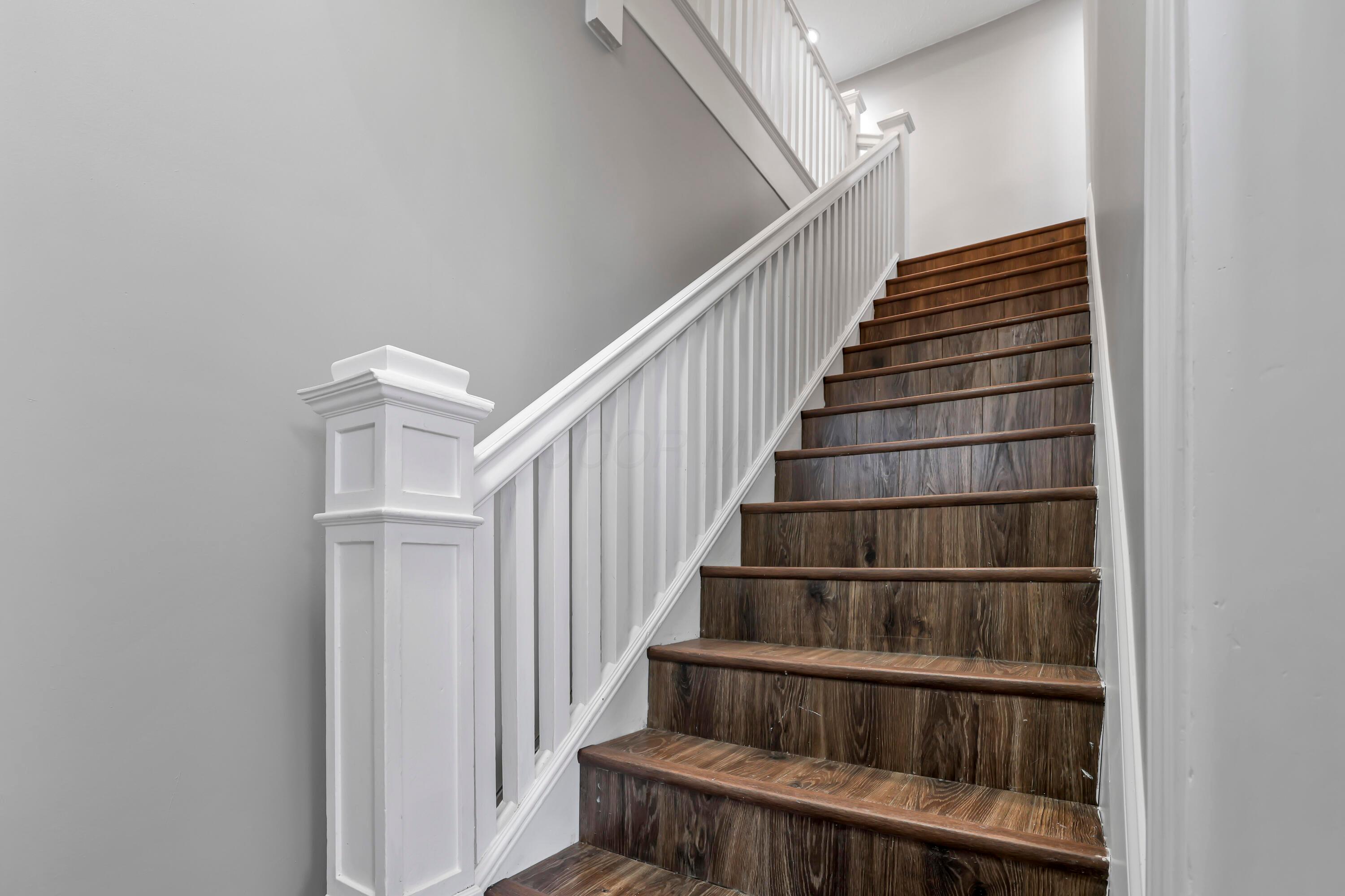 2089 Lockbourne Road Columbus, OH 43207 - Photo 15 of 22 Stairs Up