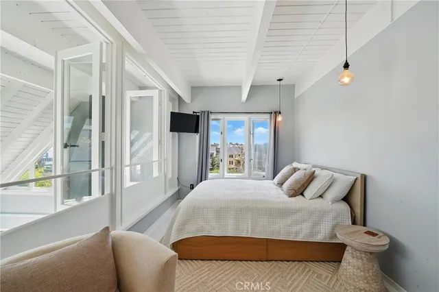 $11,500 | 33 Reef Street, Unit 8, Marina del Rey, CA 90292