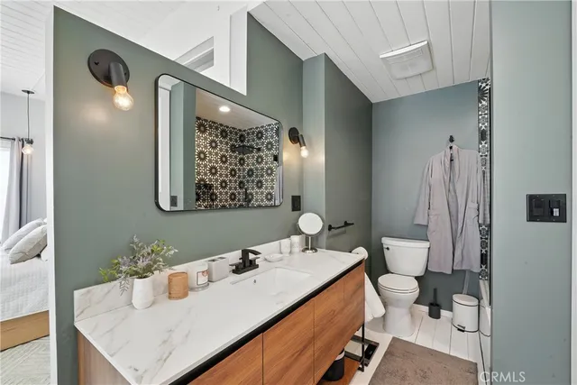 $11,500 | 33 Reef Street, Unit 8, Marina del Rey, CA 90292