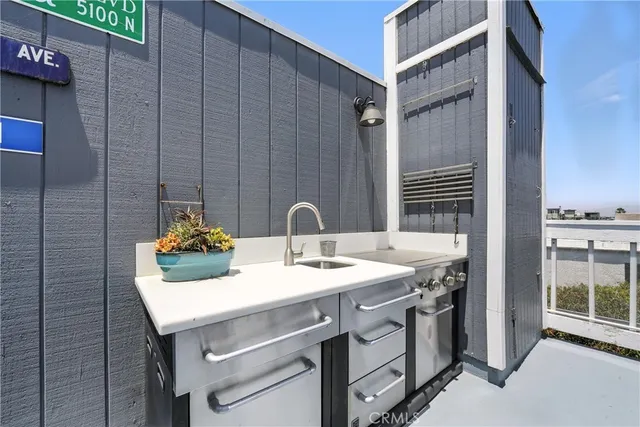 $11,500 | 33 Reef Street, Unit 8, Marina del Rey, CA 90292