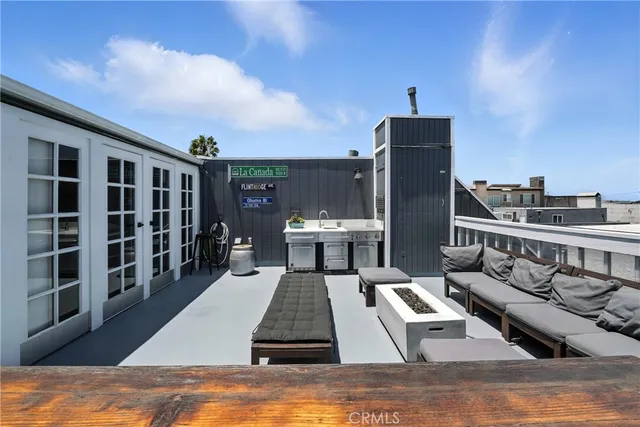 $11,500 | 33 Reef Street, Unit 8, Marina del Rey, CA 90292