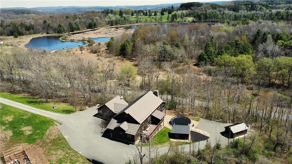 $769,000 | 19 Sunset Hill Lane, Wellsboro, PA 16901