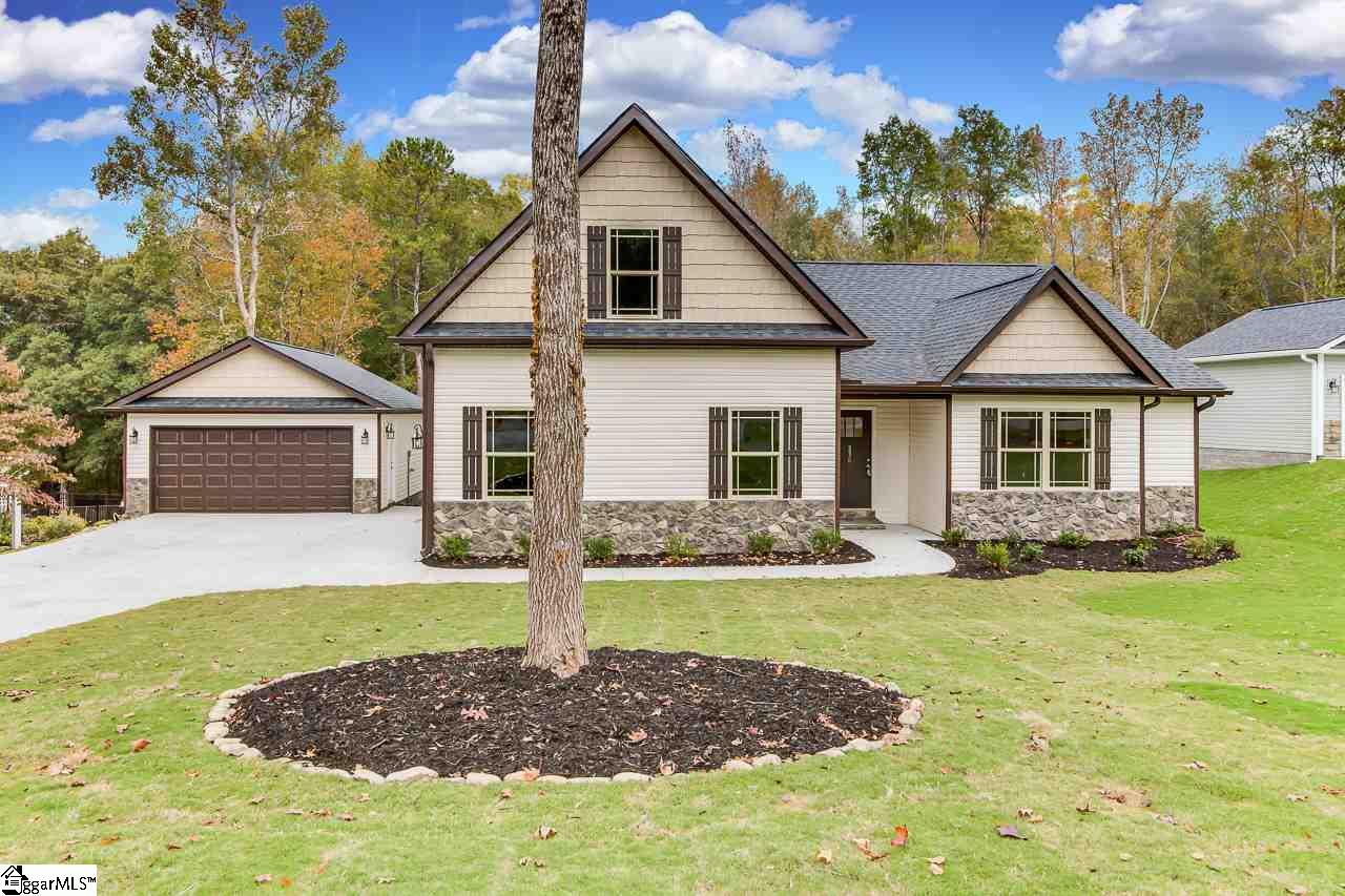 230 McCall Road Simpsonville, SC 29680 - Photo 1 of 36 Gallery Image 1