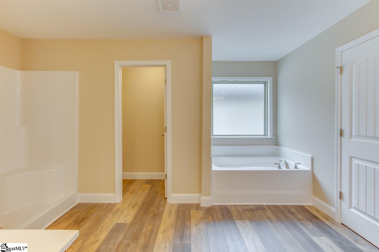 230 McCall Road Simpsonville, SC 29680 - Photo 19 of 36 Gallery Image 19