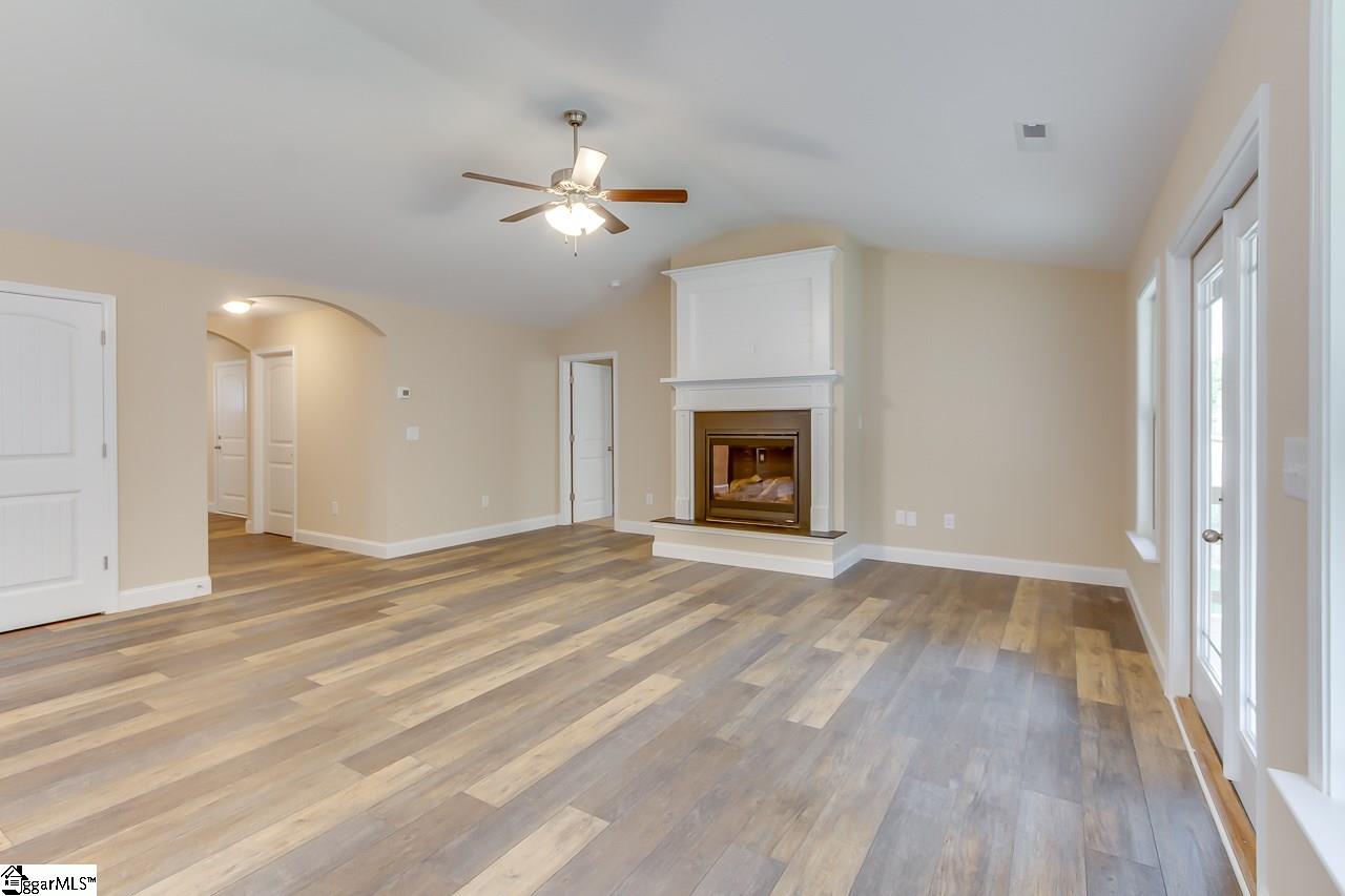 230 McCall Road Simpsonville, SC 29680 - Photo 27 of 36 Gallery Image 27