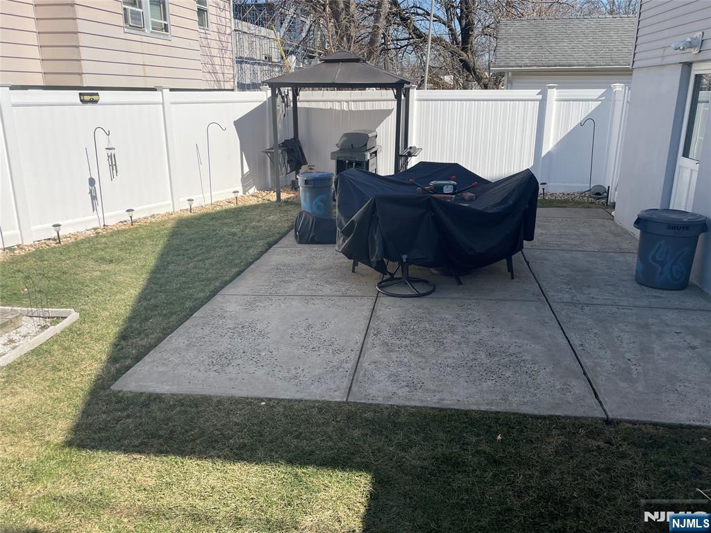 46 Sabina Street Little Ferry, NJ 07643 - Photo 26 of 28