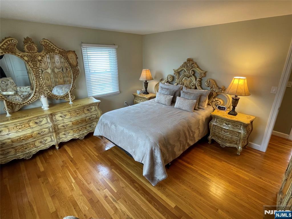 46 Sabina Street Little Ferry, NJ 07643 - Photo 8 of 28