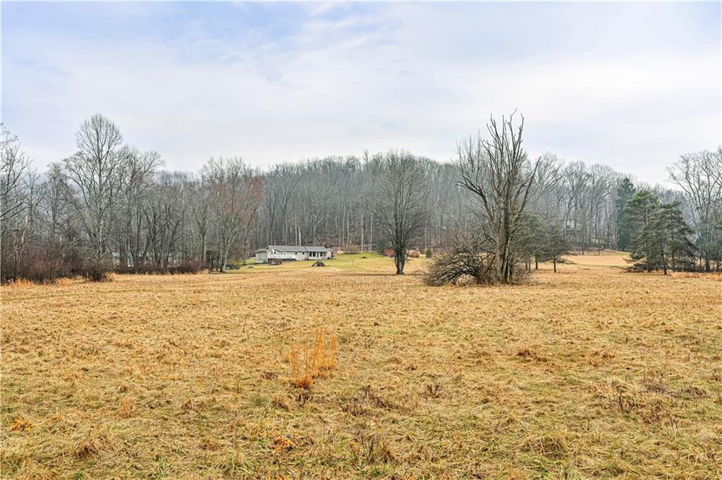 931 Darlington Road Ligonier, PA 15658 - Photo 4 of 16 a view of snow on the roof