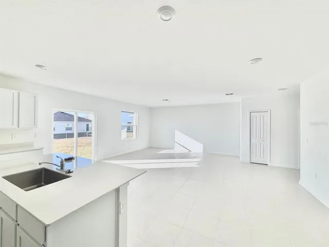 $2,290 | 2134 Chris Drive, Lake Wales, FL 33859