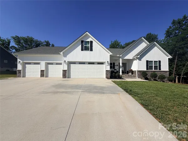 $530,000 | 305 Absher Farm Loop, Statesville, NC 28625
