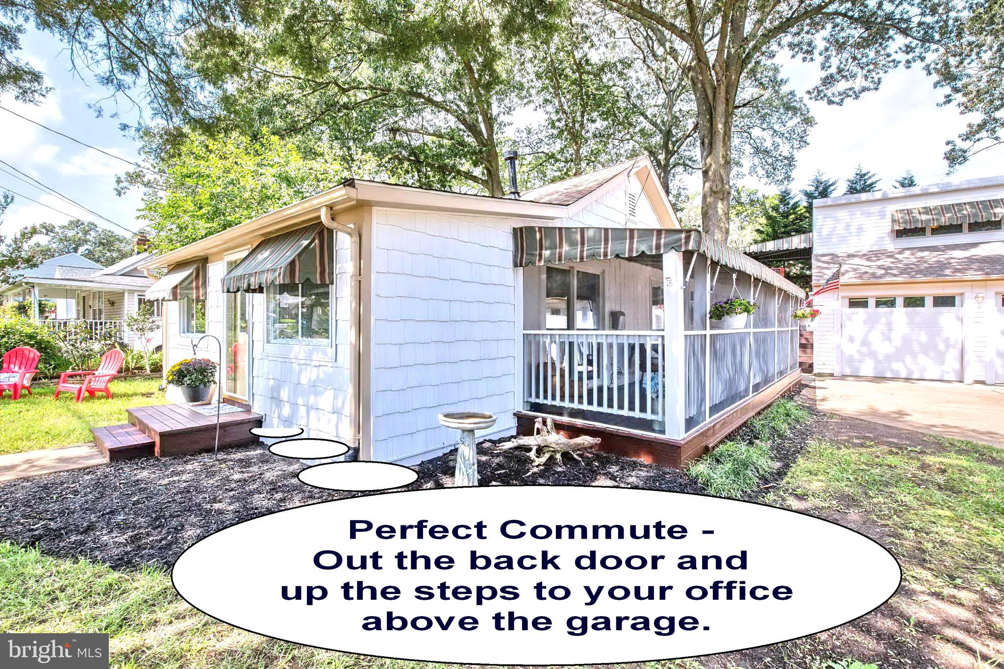 322 Oakwood Road Edgewater, MD 21037 - Photo 2 of 45 Relax on your large screen porch