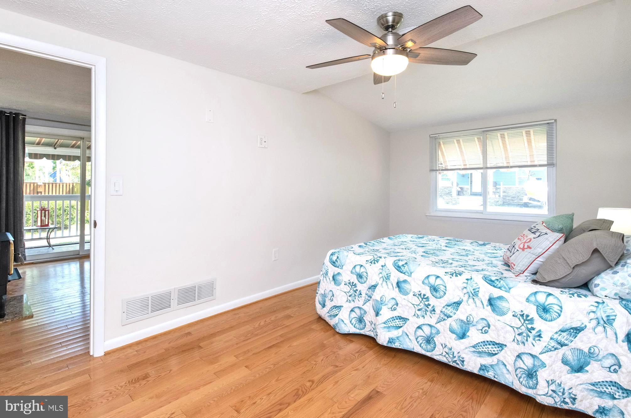 322 Oakwood Road Edgewater, MD 21037 - Photo 12 of 45
