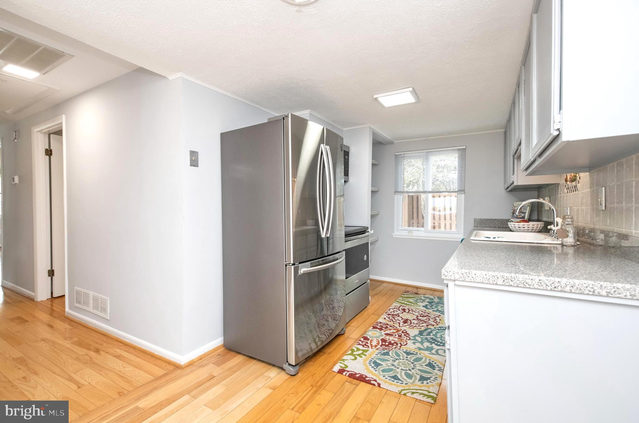 322 Oakwood Road Edgewater, MD 21037 - Photo 15 of 45