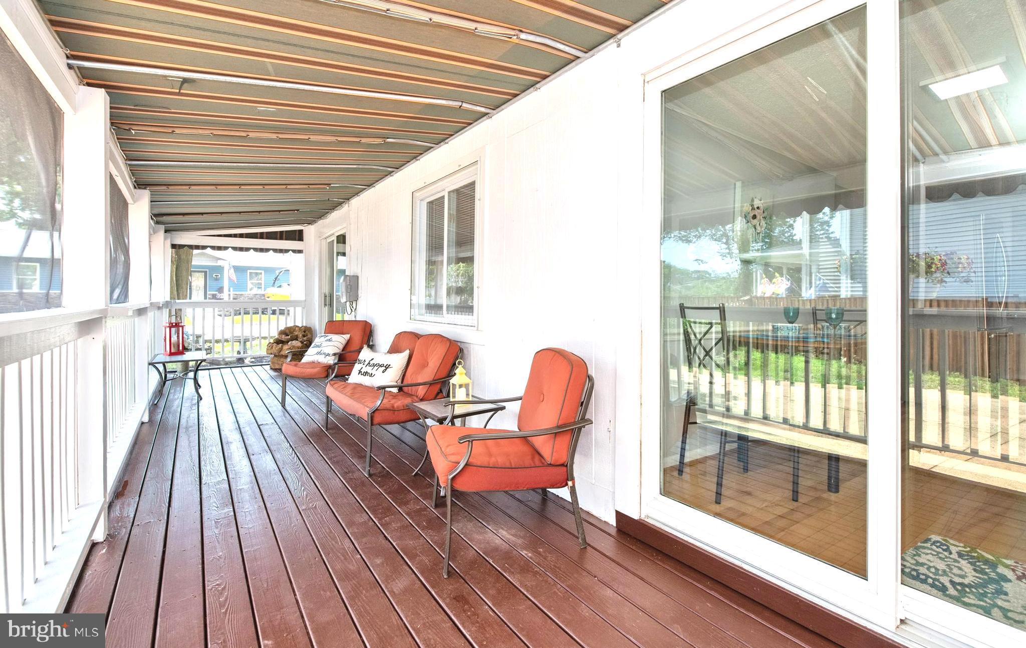 322 Oakwood Road Edgewater, MD 21037 - Photo 19 of 45 Large Porch reminding you of times gone by