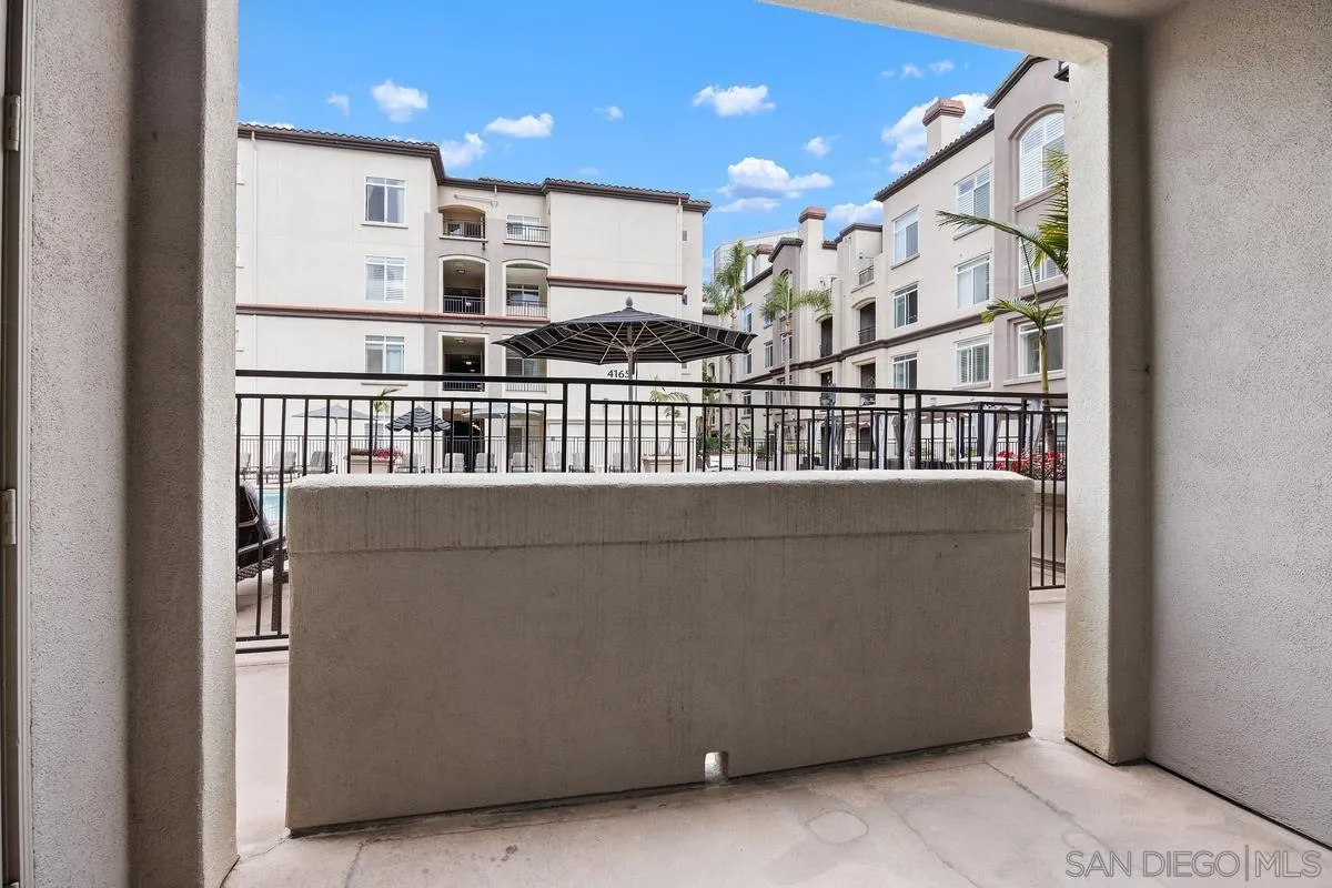 9263 Regents Road, Unit B108 La Jolla, CA 92037 - Photo 27 of 48
