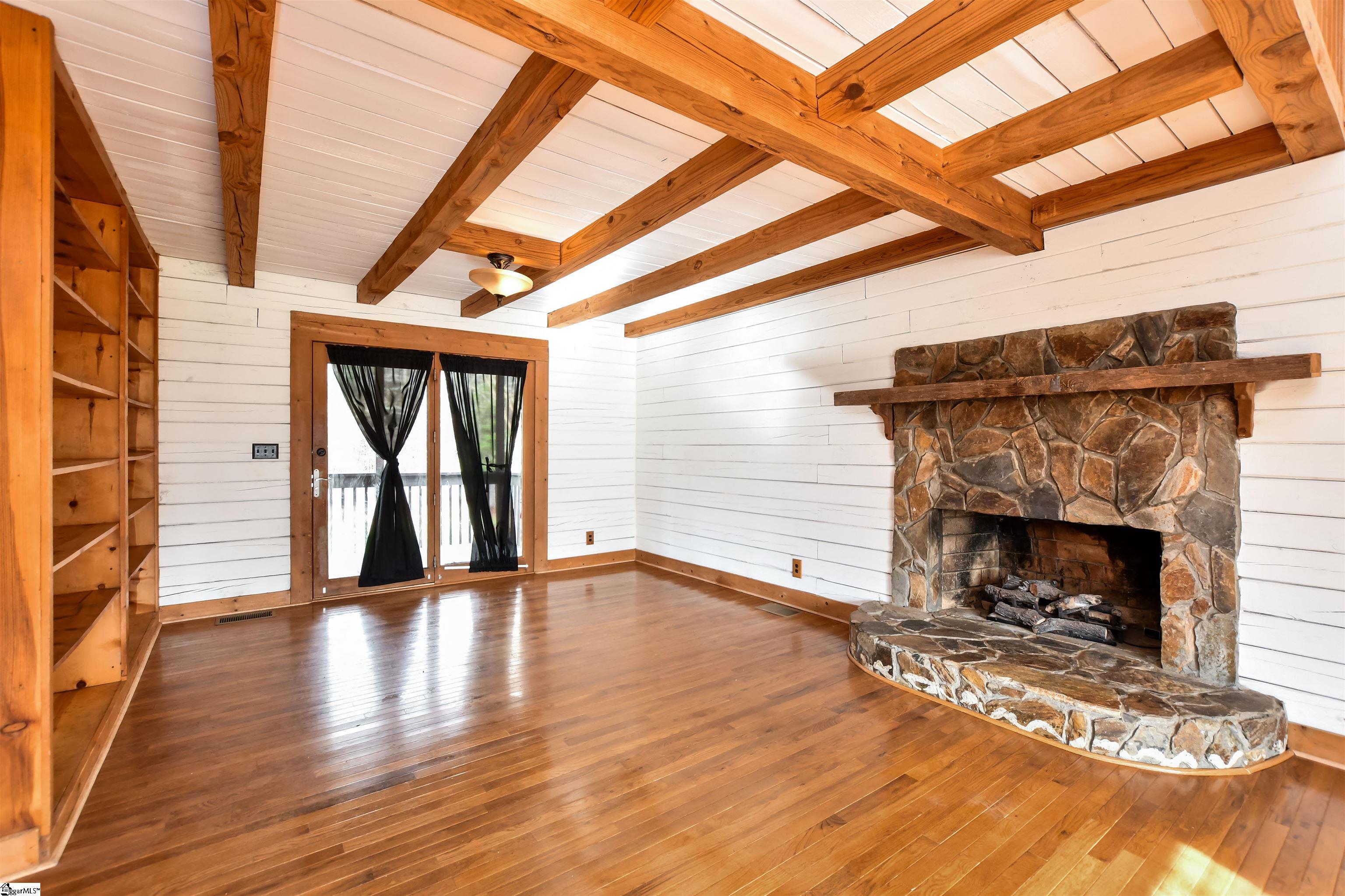 633 Jameson Road Easley, SC 29640 - Photo 13 of 36