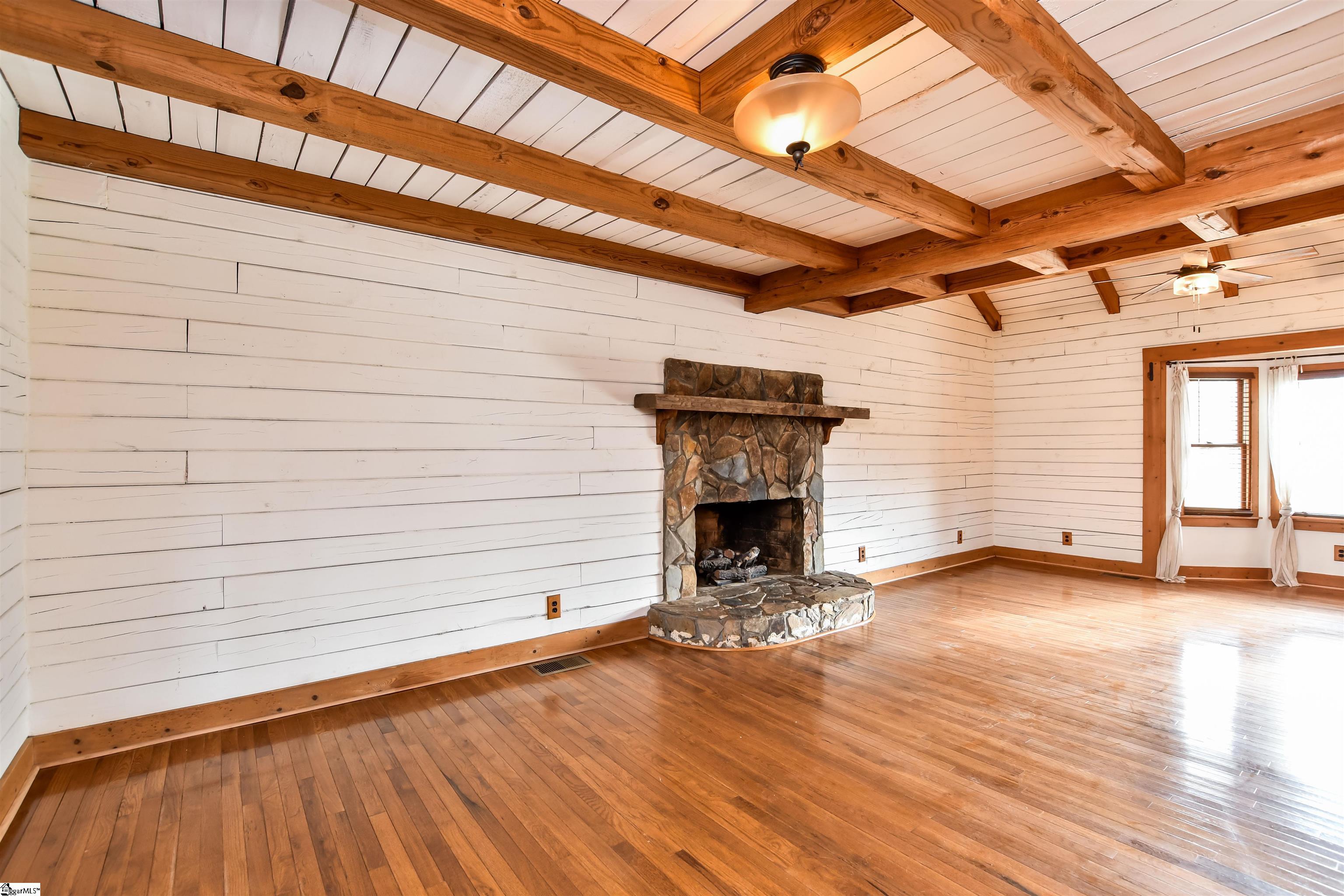 633 Jameson Road Easley, SC 29640 - Photo 15 of 36