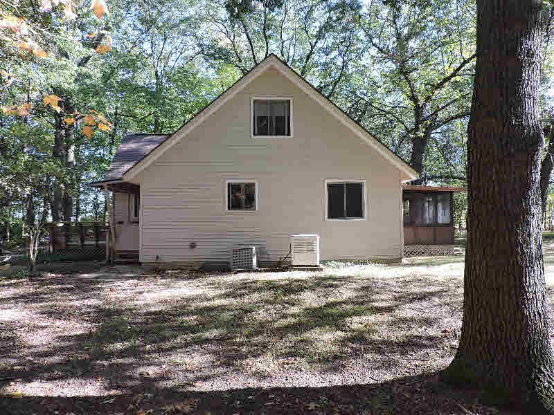 3637 North Tower Beach Road Pinconning, MI 48650 - Photo 8 of 31 Gallery Image 8