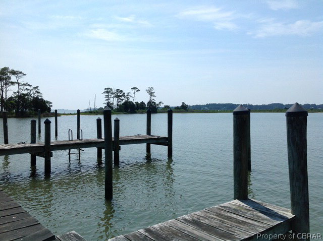 720 Ship Point Road Yorktown, VA 23692 - Photo 5 of 9