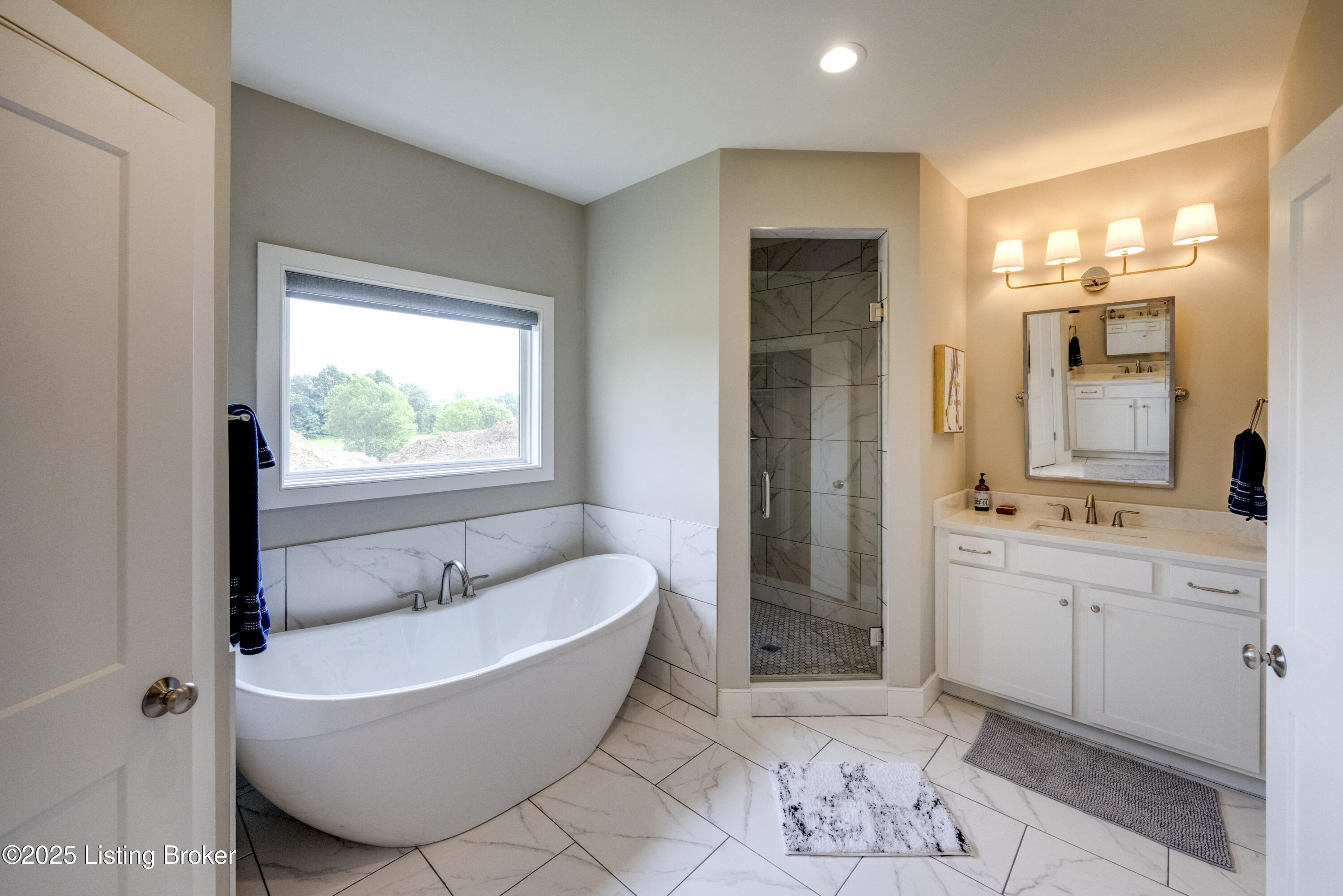 1605 Meremont Ridge Road Louisville, KY 40245 - Photo 18 of 45 2Y0A2547-A