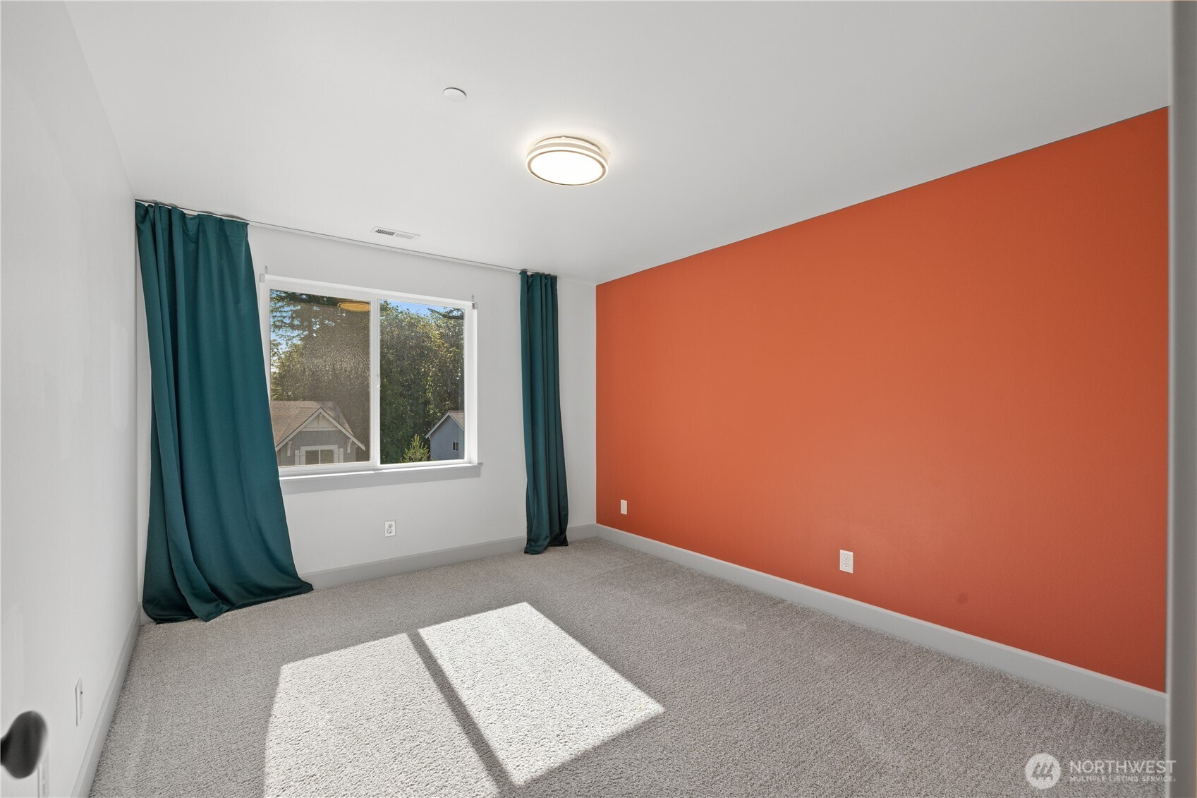 23433 3rd Avenue Southeast Bothell, WA 98021 - Photo 25 of 40