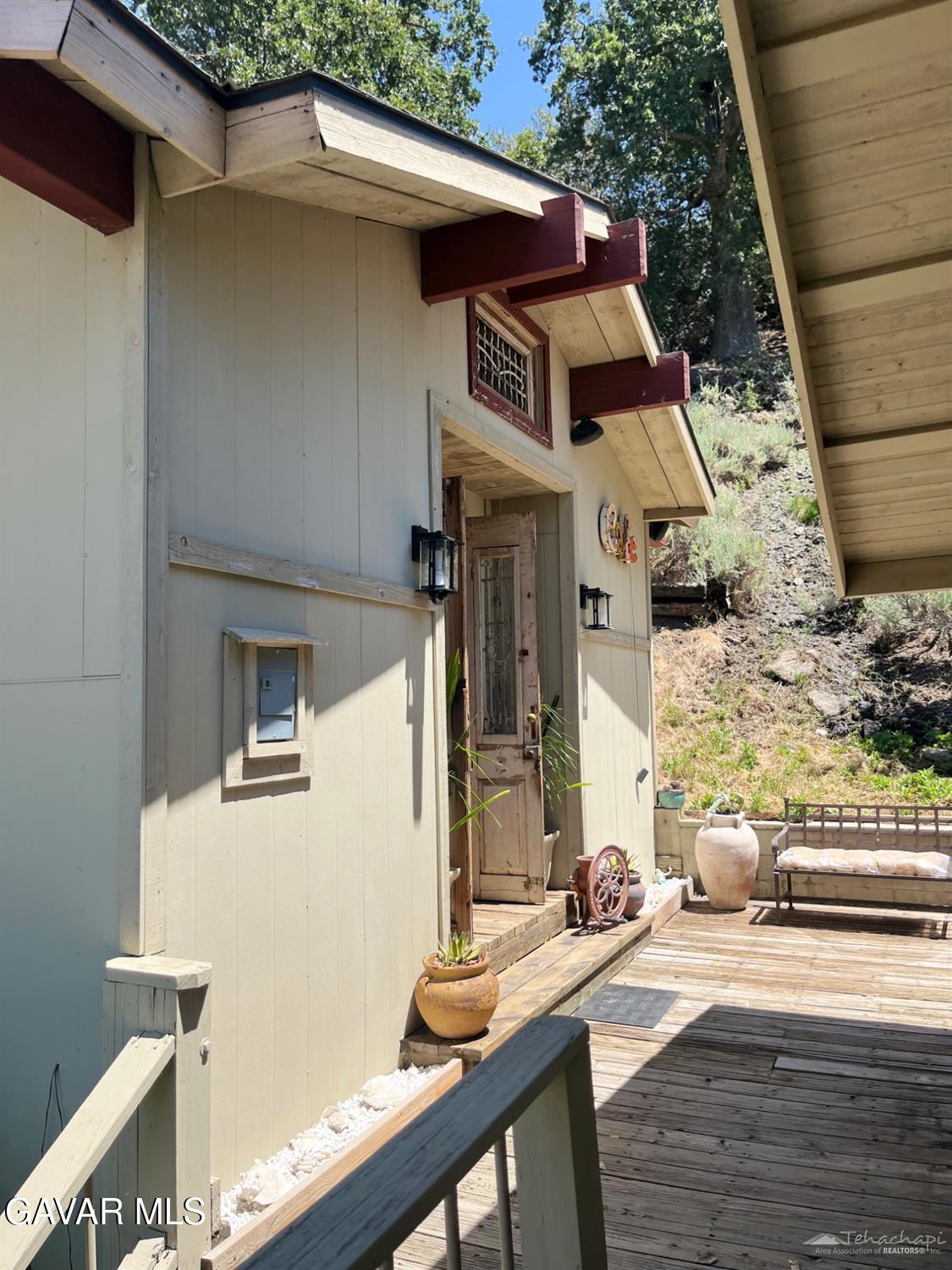 29901 Skyline Drive Tehachapi, CA 93561 - Photo 29 of 45 0d39a220-f206-4263-b4e7-d42513b93d3a