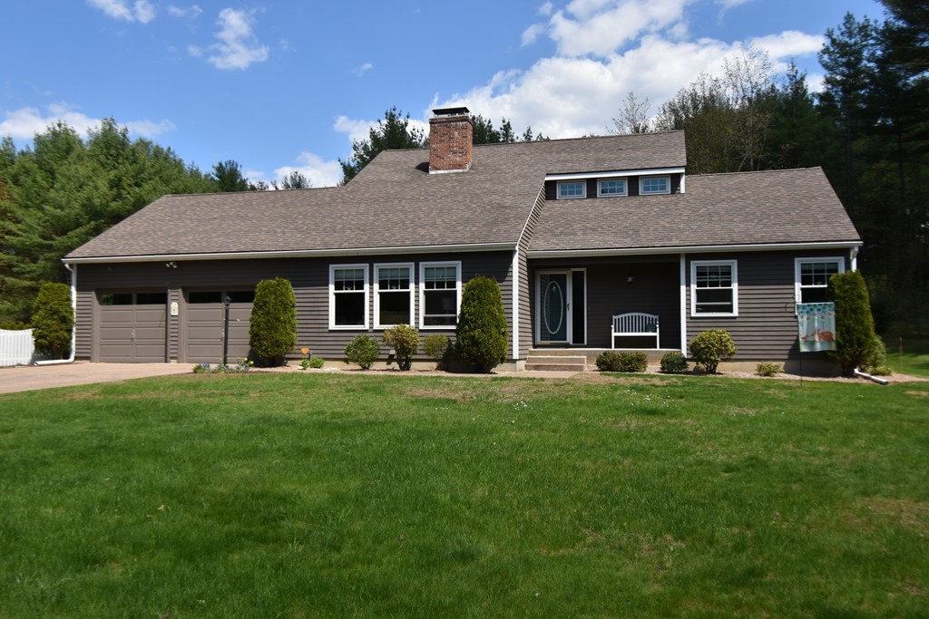 112 White Loaf Road Southampton, MA 01073 - Photo 1 of 30 Gallery Image 1