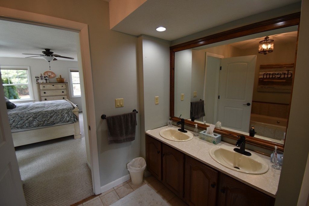 112 White Loaf Road Southampton, MA 01073 - Photo 24 of 30 Gallery Image 24