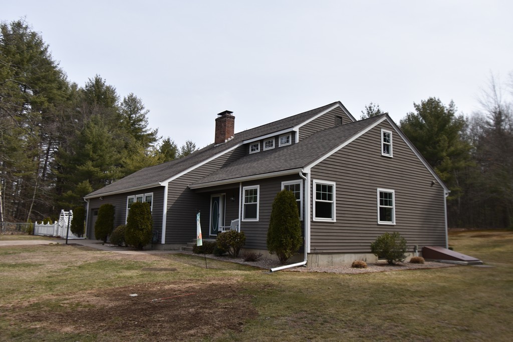 112 White Loaf Road Southampton, MA 01073 - Photo 5 of 30 Gallery Image 5