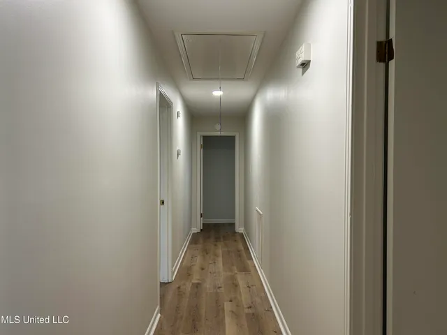 $2,200 | 1659 Riverwood Drive, Jackson, MS 39211