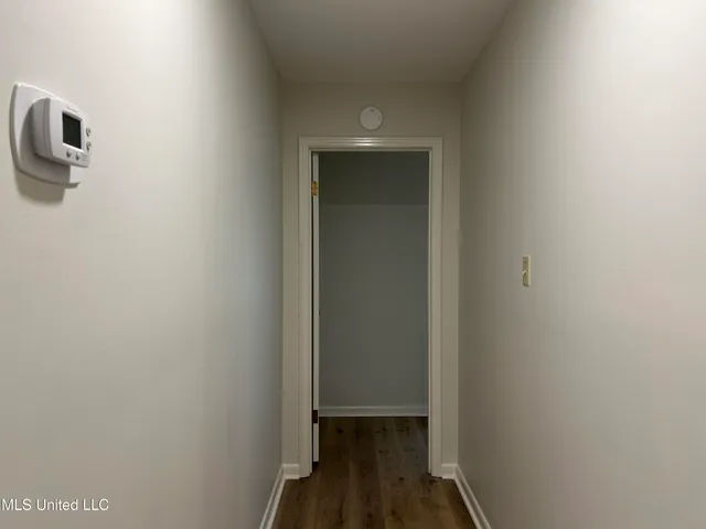 $2,200 | 1659 Riverwood Drive, Jackson, MS 39211