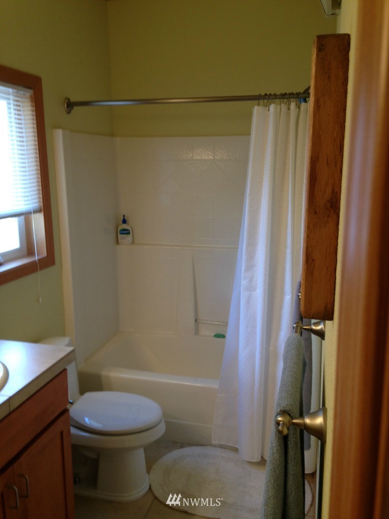 601 East Rauschert Road Grapeview, WA 98546 - Photo 16 of 18 Gallery Image 16
