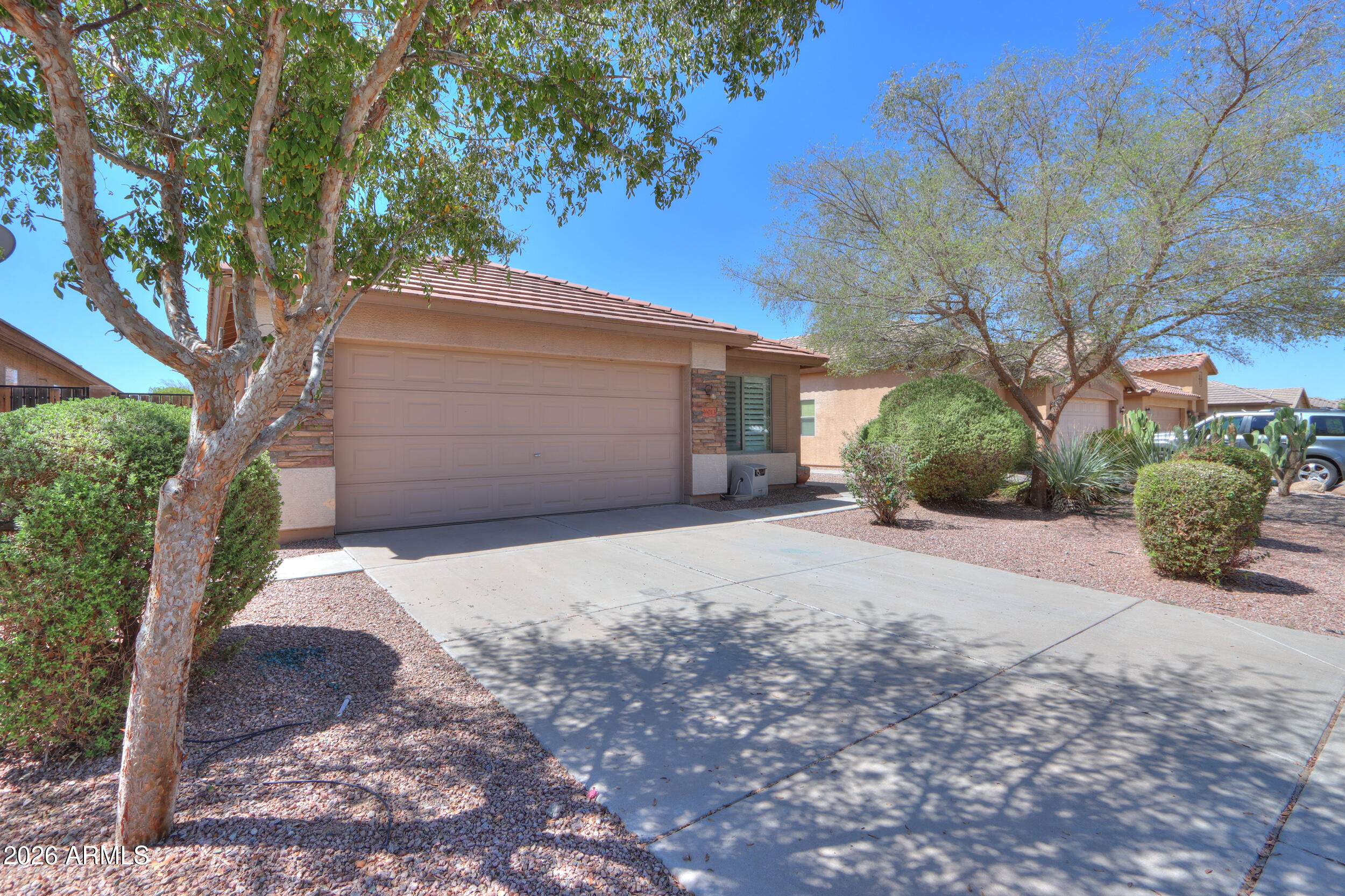 46013 West Tucker Road Maricopa, AZ 85139 - Photo 3 of 46 03